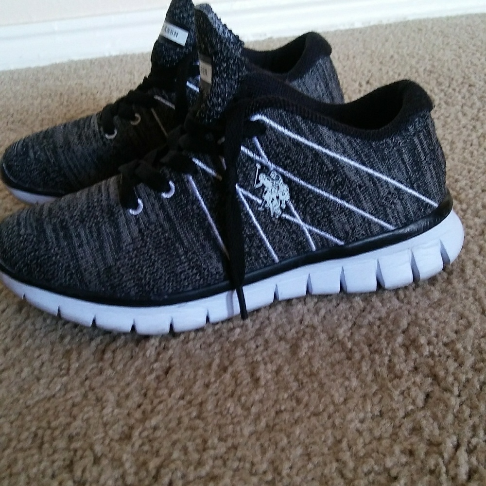 Size 5.5  sneakers